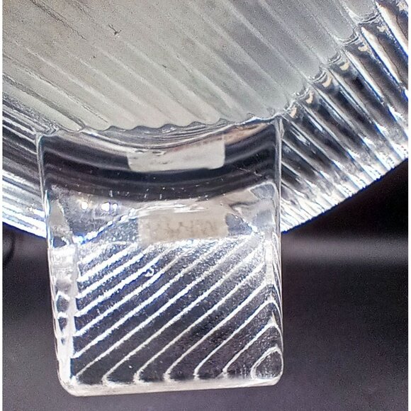 Mikasa Oval Shaped Ribbed Crystal Picture Frame Vintage 6.5 Inches Heavy 1980s - Picture 10 of 12